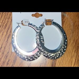 Hammered silver hoop earrings
